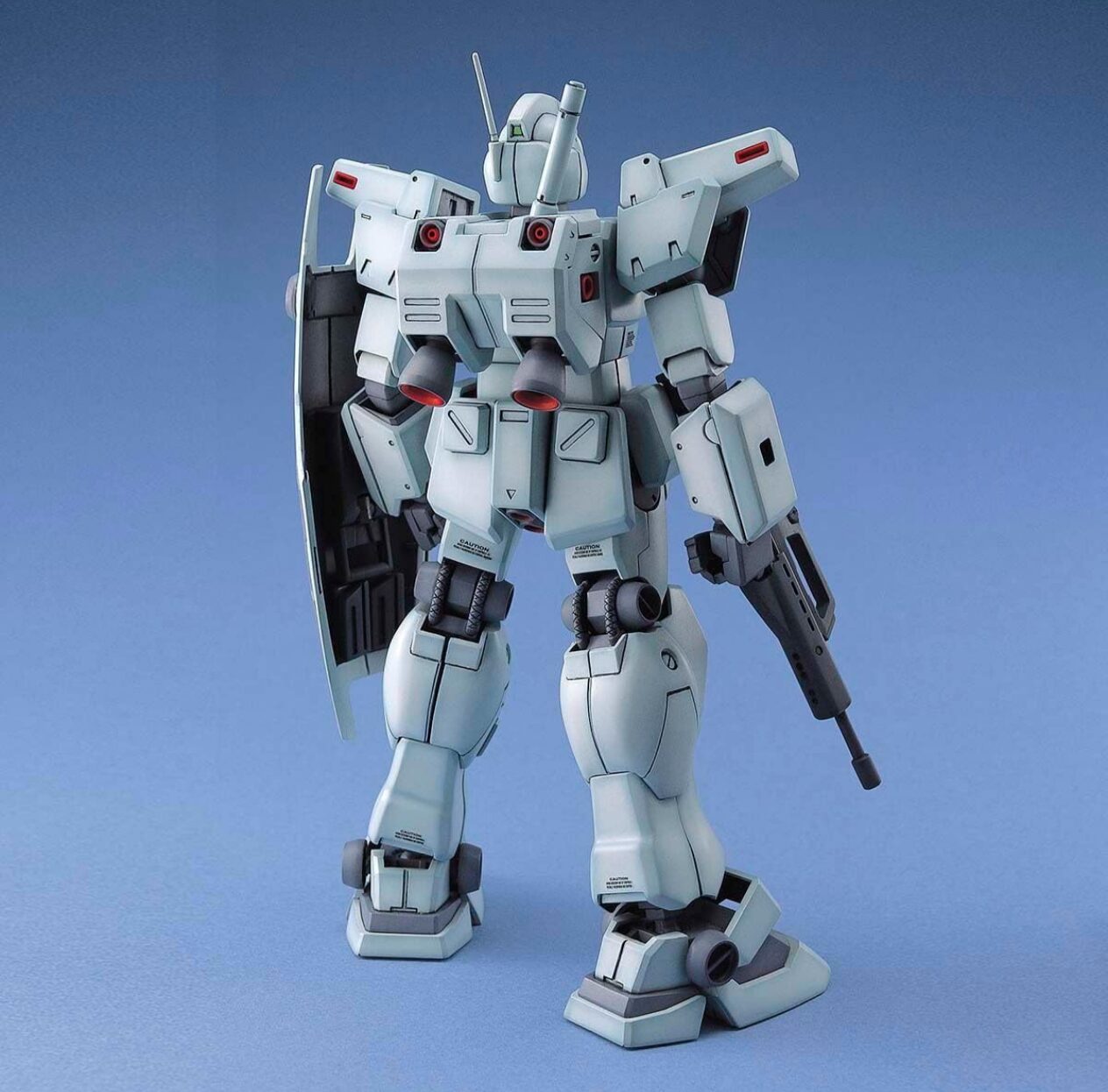 Gundam RGM-79N GM Custom (MG) 1/100 Bandai 8 Gundam RGM-79N GM Custom (MG) 1/100 Bandai - Imagem 8
